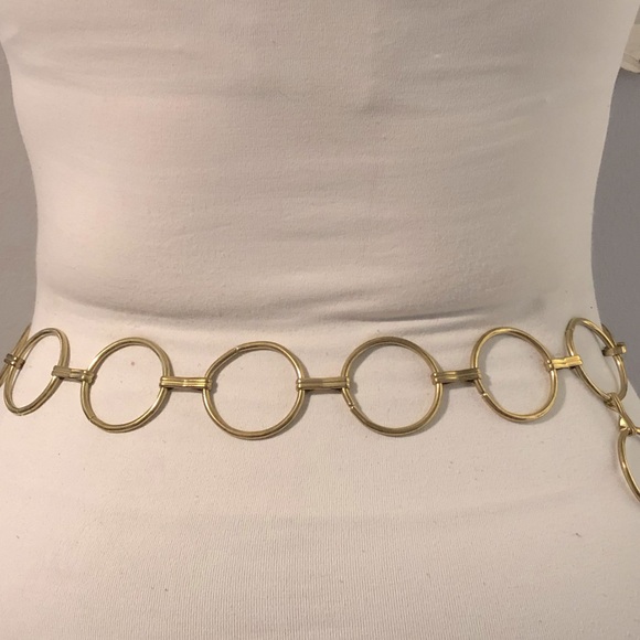 Vintage 80s Metal Gold Toned Medallion Chain Link Belt - Picture 3 of 5